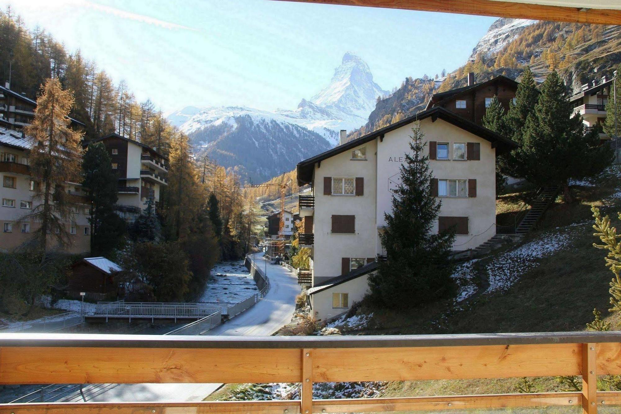Hotel Alfa Zermatt Ngoại thất bức ảnh