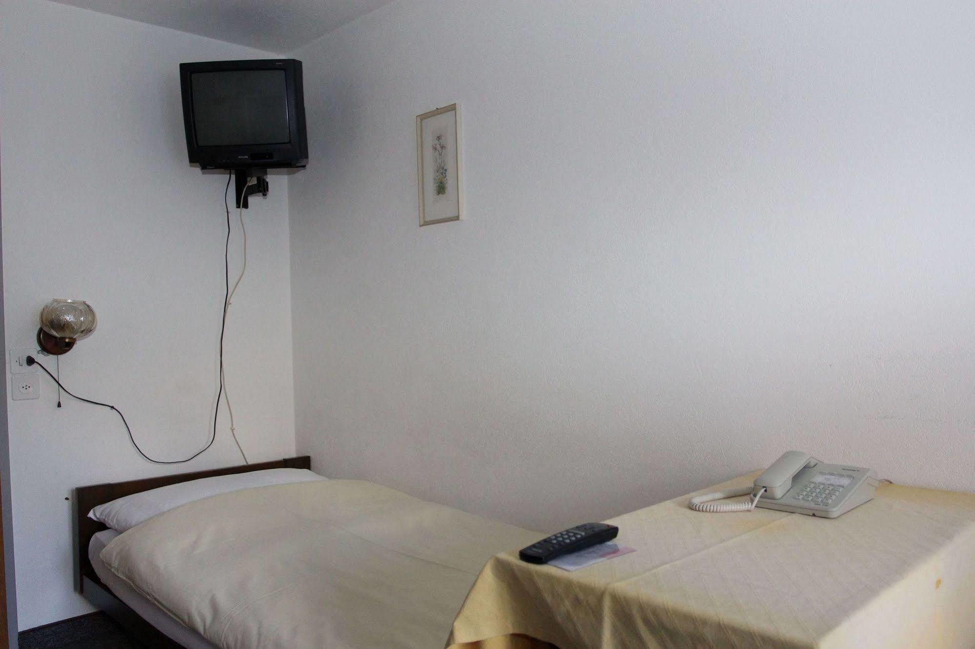 Hotel Alfa Zermatt Ngoại thất bức ảnh