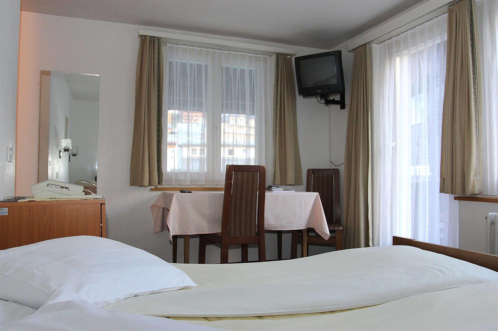 Hotel Alfa Zermatt Ngoại thất bức ảnh