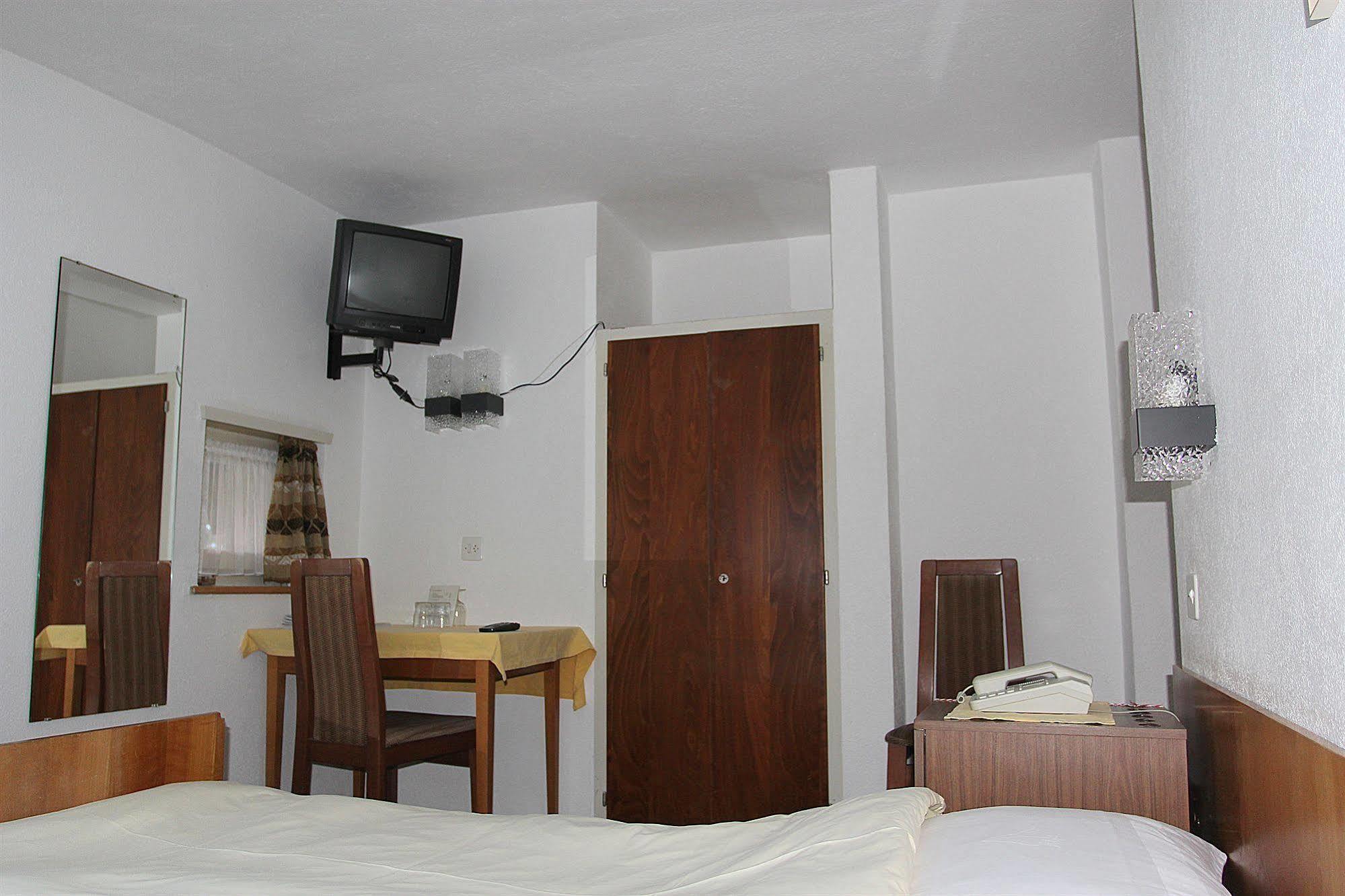 Hotel Alfa Zermatt Ngoại thất bức ảnh