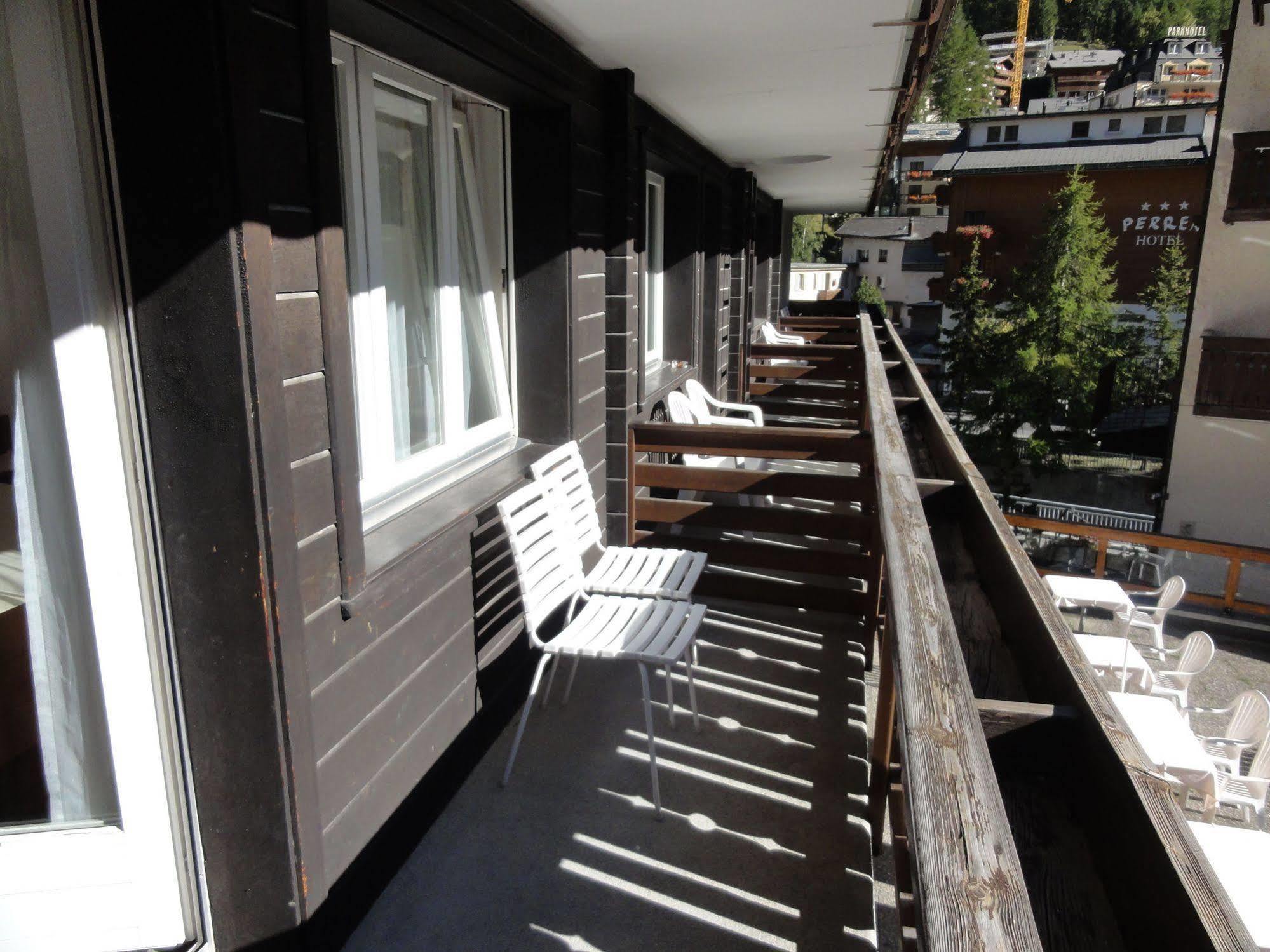 Hotel Alfa Zermatt Ngoại thất bức ảnh